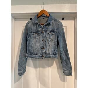 American Eagle Jean Jacket Size Medium